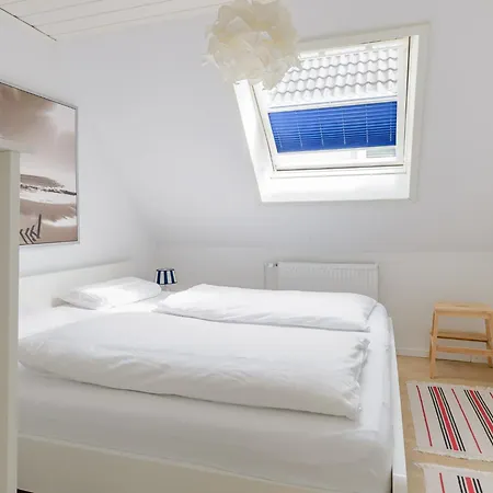 House And Apts In Husum 41191 Holiday home